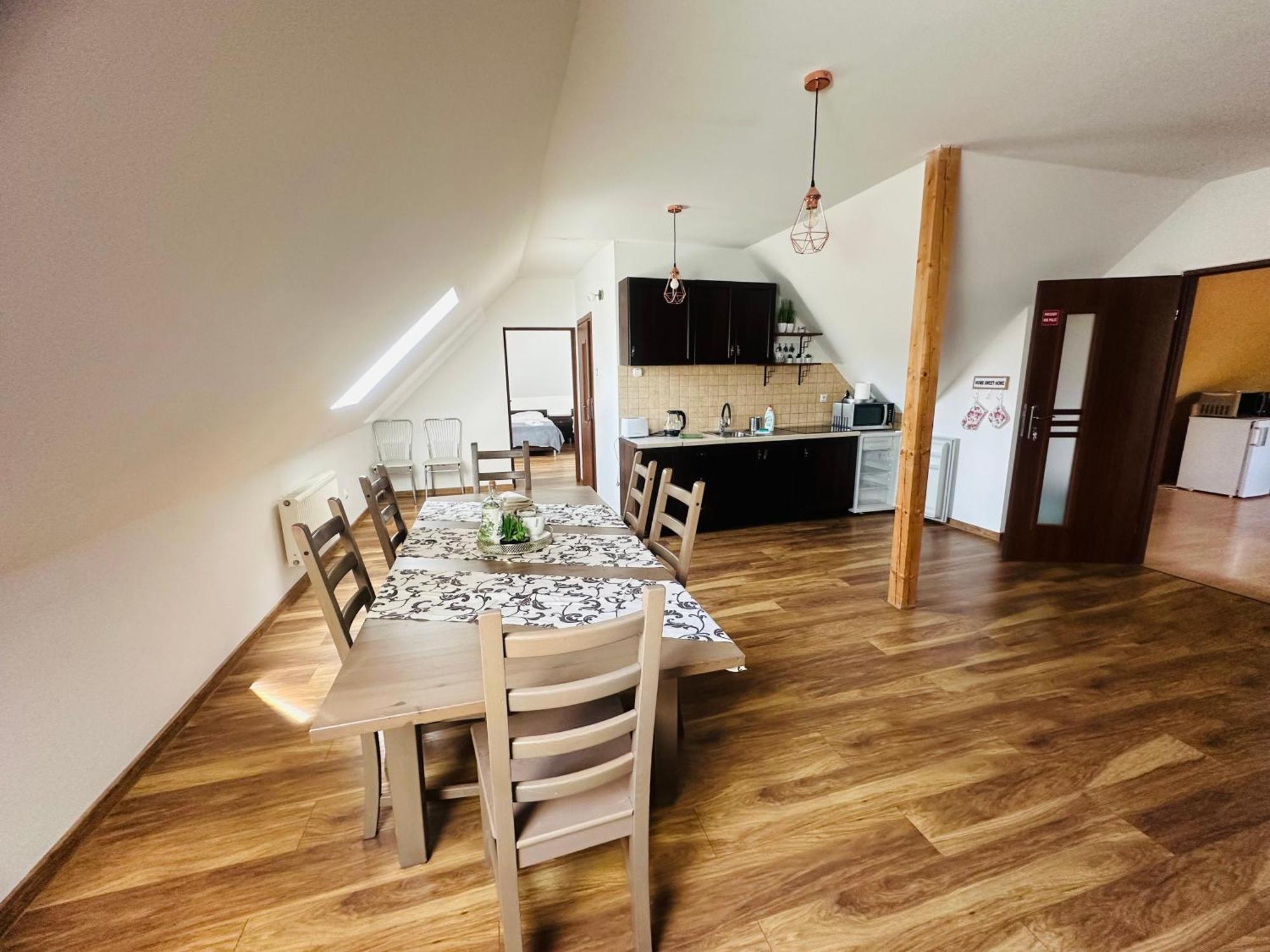 Dom Supelek Bed & Breakfast Дужники Здрой Екстериор снимка